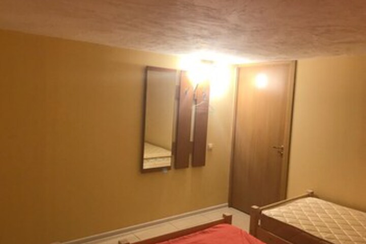Room 81 of 113