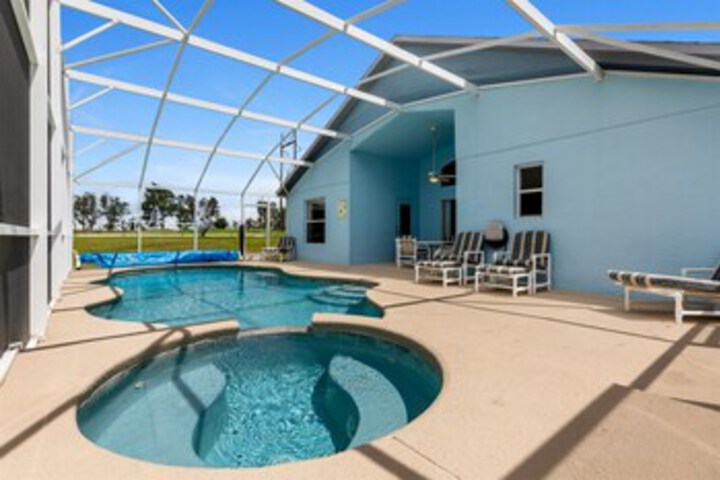 Pool 15 of 32