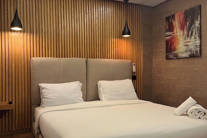 Room 55 of 84
