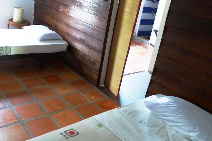 Room 6 of 47