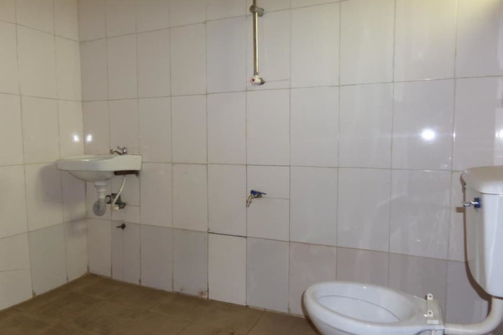 Room 15 of 19
