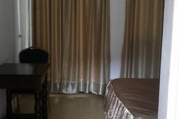 Room 22 of 78