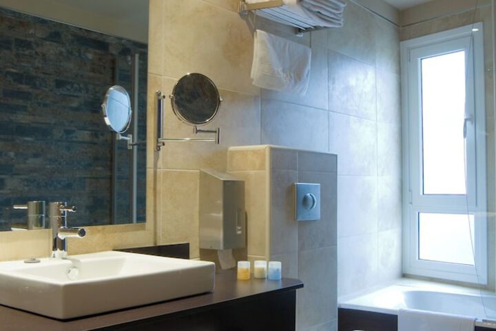 Bath Interior