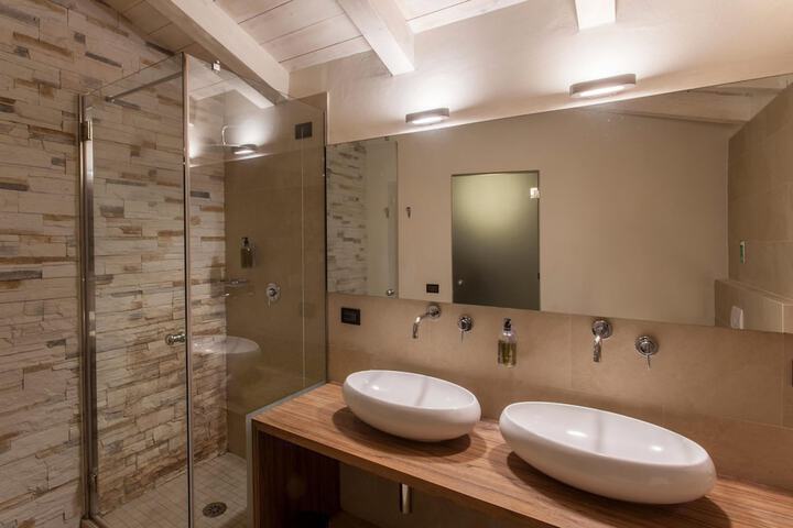 Bath Interior