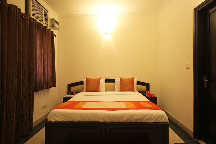 Room 9 of 21