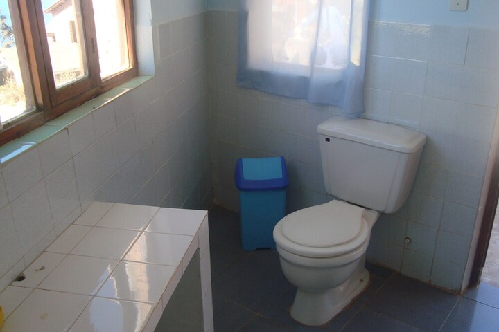 Room 27 of 43