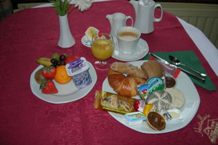 Breakfast/Coffee Service 3 of 19
