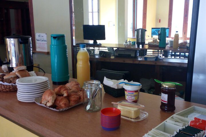 Dining 8 of 10