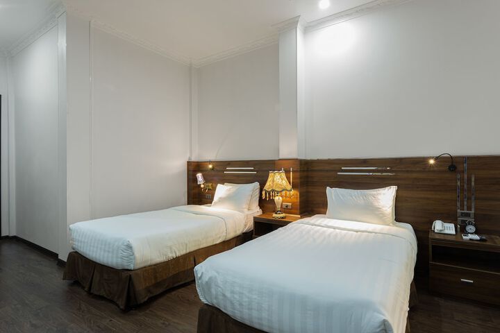 Room 7 of 46