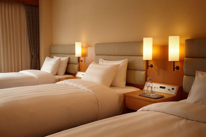 Room 20 of 223