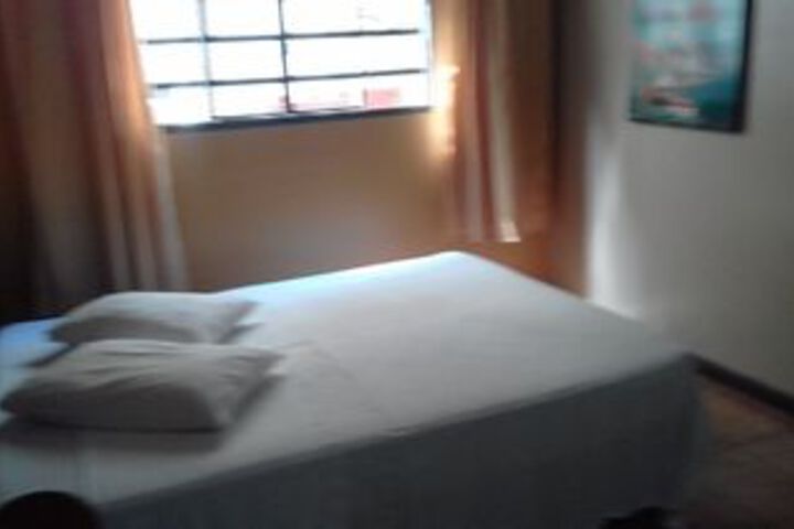 Room 12 of 26