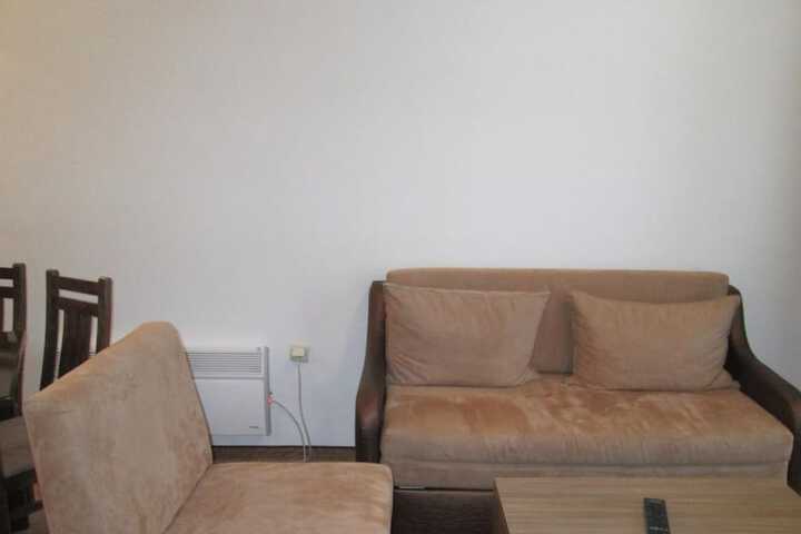 Room 9 of 23