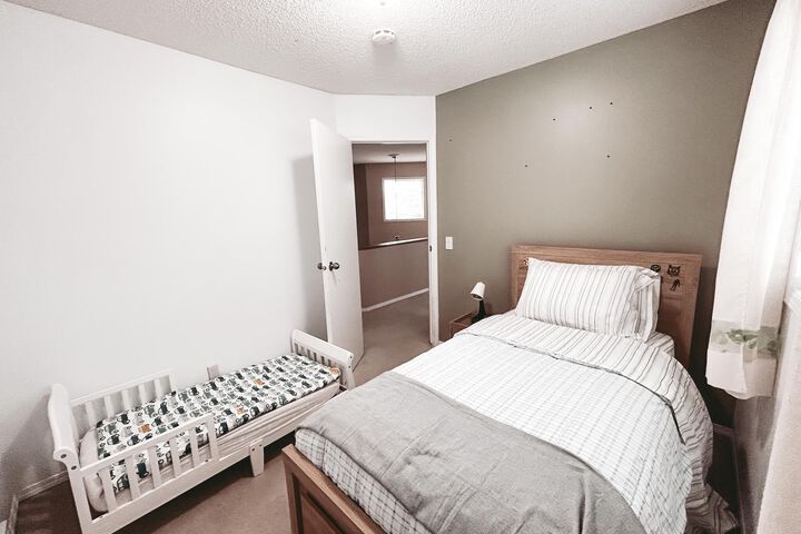 Room 12 of 13