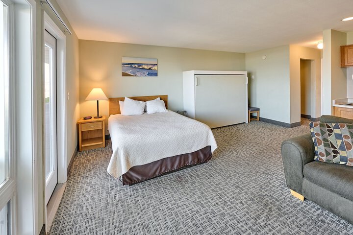 Room 22 of 198