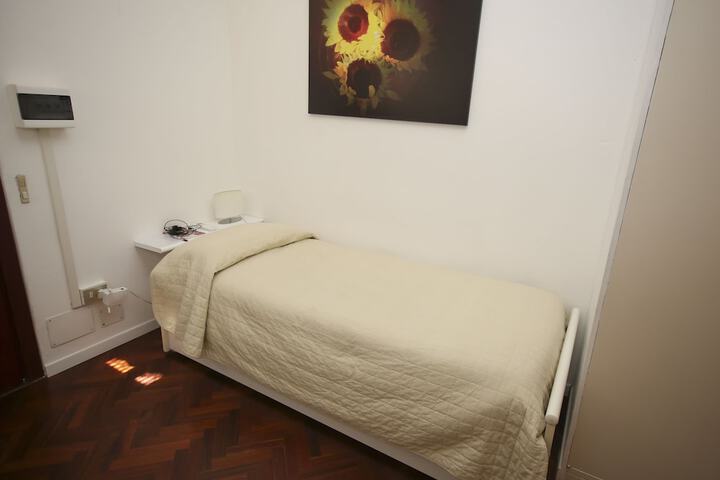 Room 14 of 53