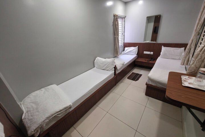 Room 16 of 59