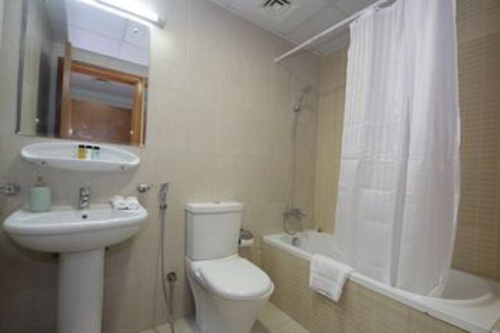 Room 4 of 26