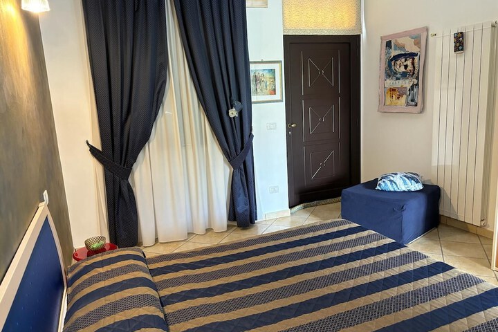Room 15 of 80