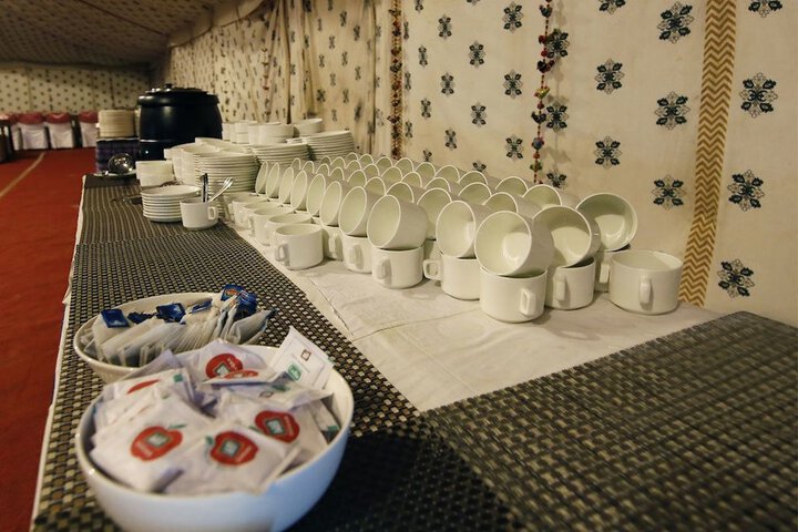 Dining 5 of 14