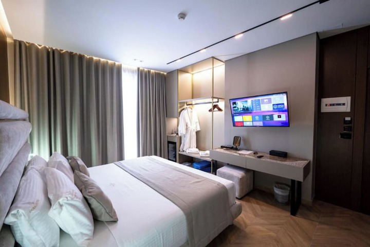 Room 100 of 265