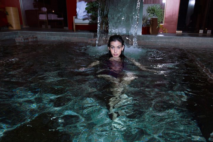 Pool 34 of 75