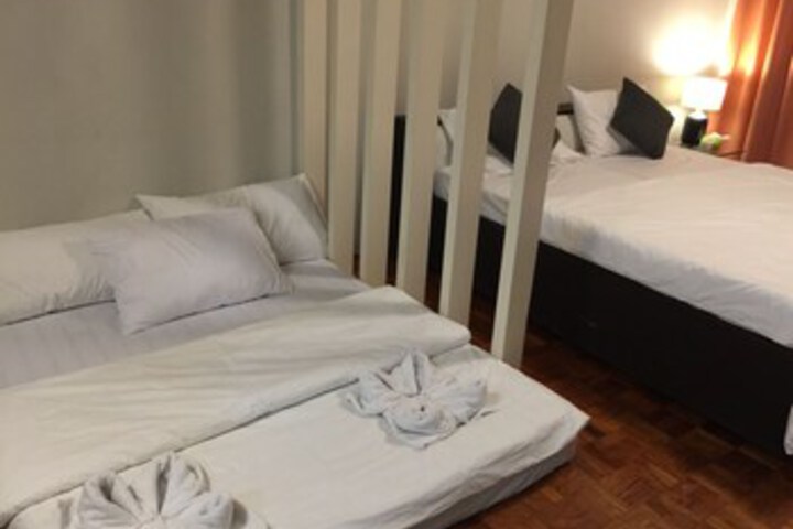 Room 38 of 103