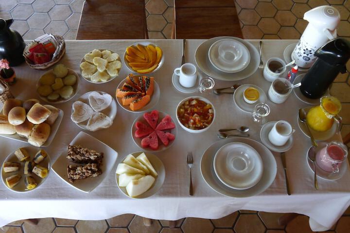 Dining 46 of 87