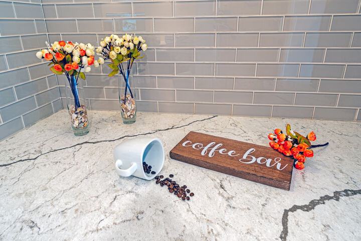 Breakfast/Coffee Service 18 of 34