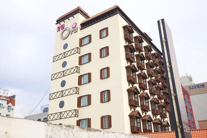 Hotel 14 of 14