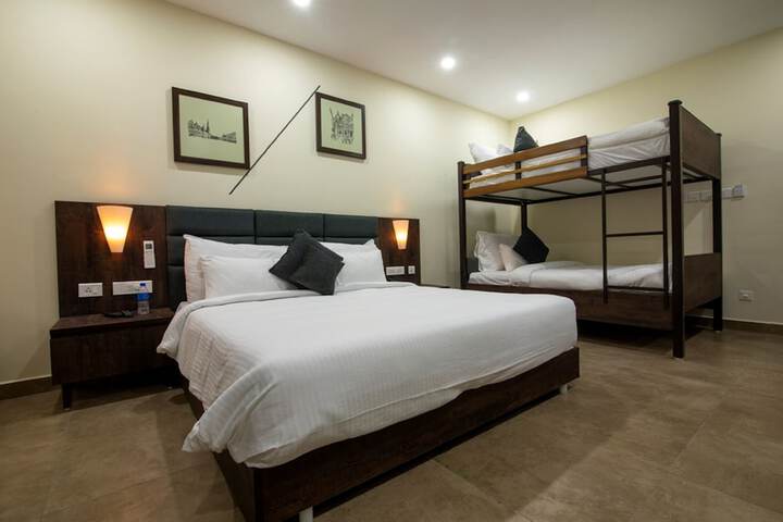 Room 10 of 45