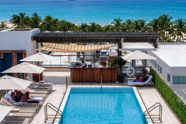 Rooftop pool