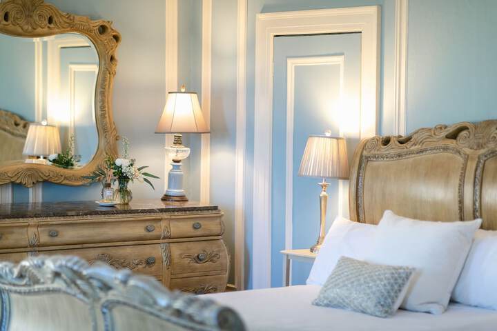 Room 26 of 52