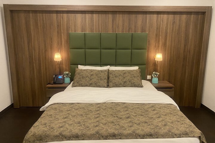 Room 23 of 46