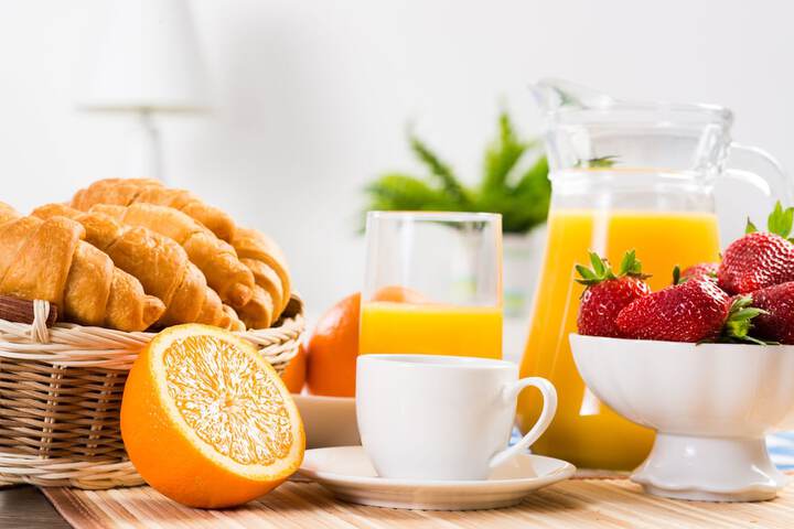 Breakfast/Coffee Service 13 of 26