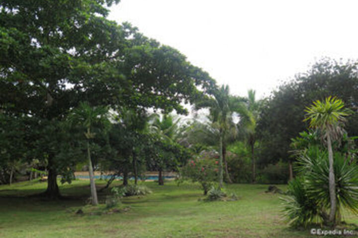 Hotel Exterior 10 of 29