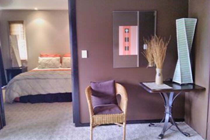 Room 14 of 28