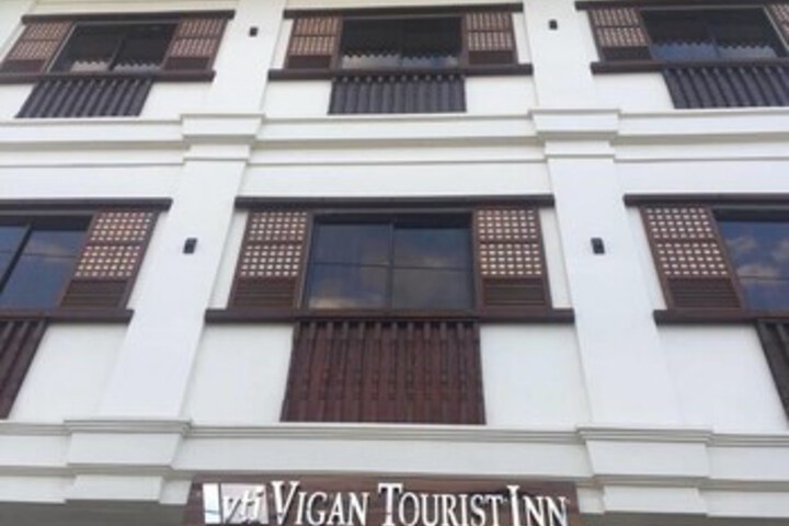 Hotel 6 of 50