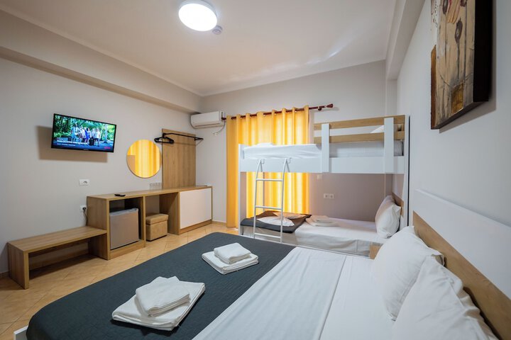 Room 87 of 245