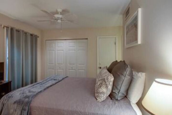 Room 12 of 44