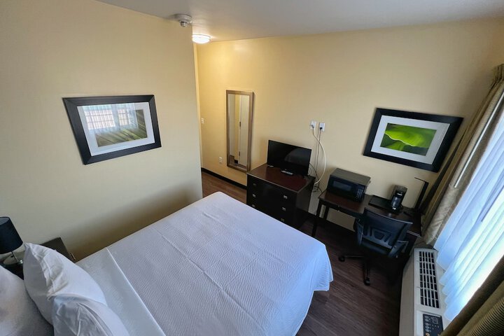 Room 21 of 75