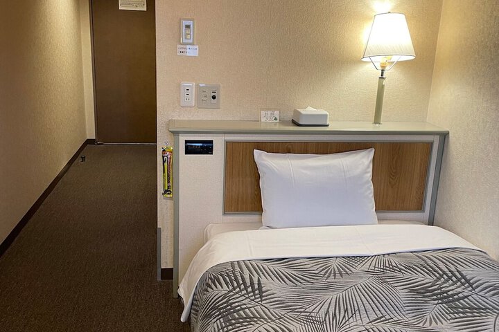 Room 22 of 44