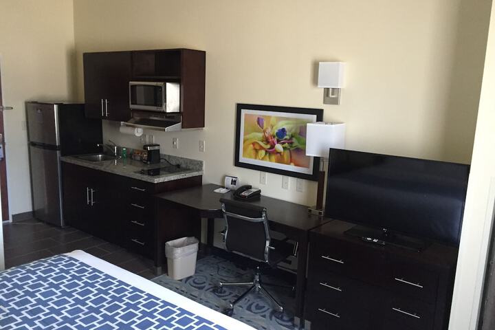 Private kitchenette