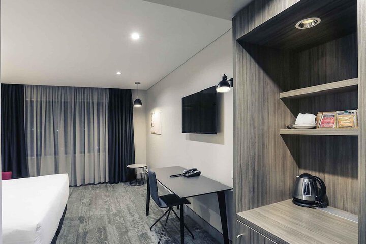 Room 22 of 59