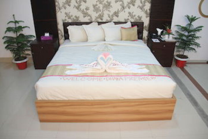 Room 15 of 57