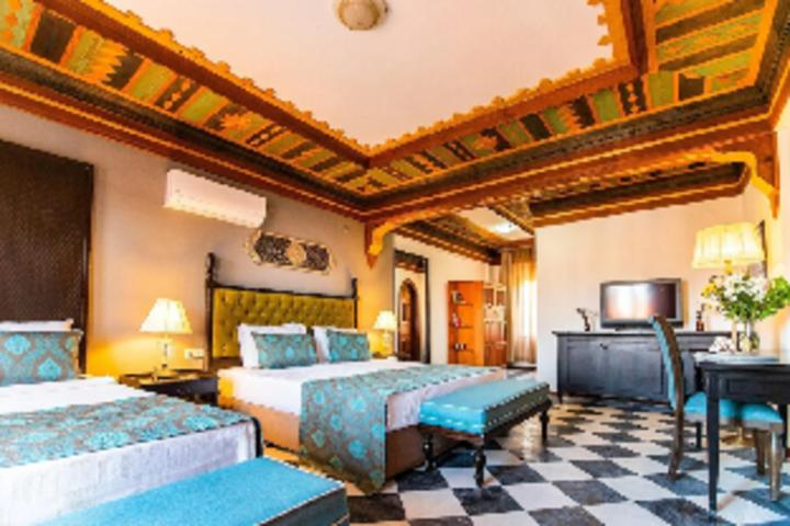 Marble Arch by Perili Hotel