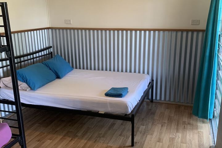 Room 20 of 39