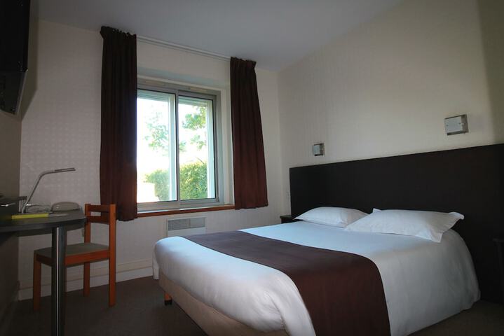 Room 14 of 31
