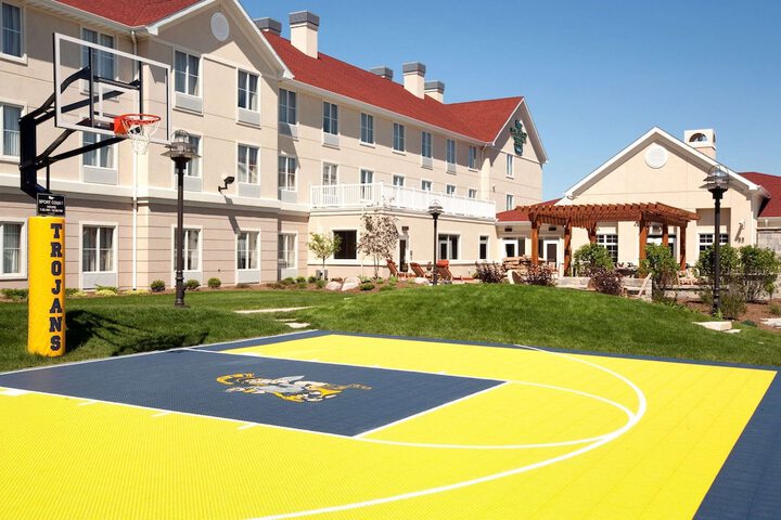 Sport court