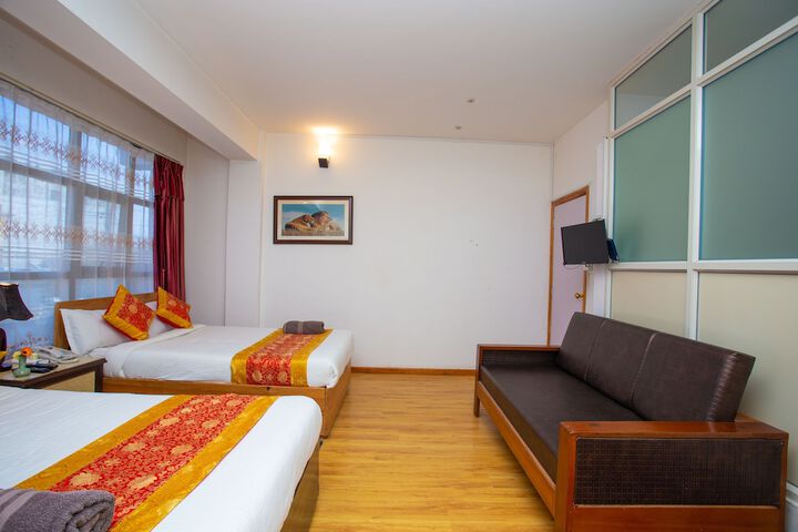 Room 9 of 57