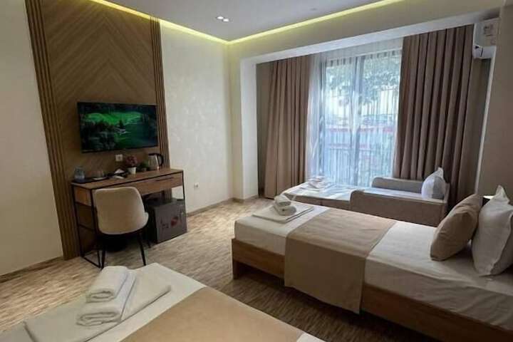 Room 22 of 60